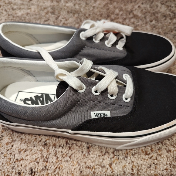 New Vans Era Platform (2-Tone) Low Top Sneakers, M 5.5 W 7  Black and grey - Picture 3 of 8